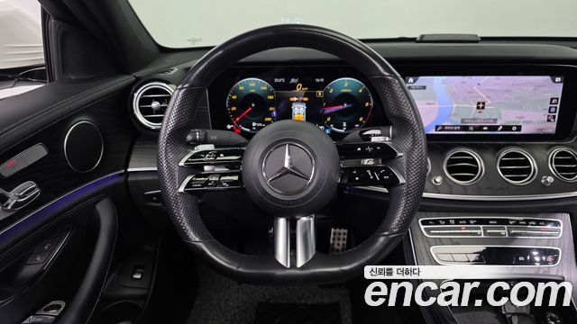 Mercedes-Benz E-Class 2021 — photo 19