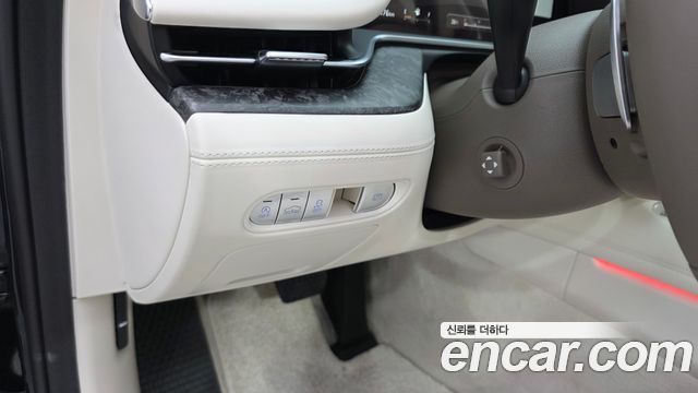 Genesis G90 2023 — photo 12