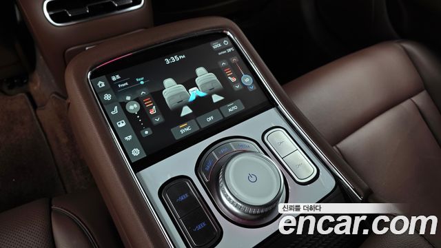 Genesis G90 2024 — photo 23