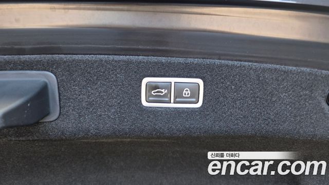 Genesis G90 2024 — photo 30