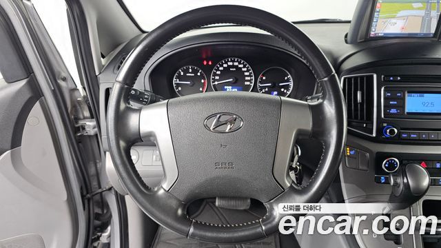 Hyundai Starex 2021 — photo 20