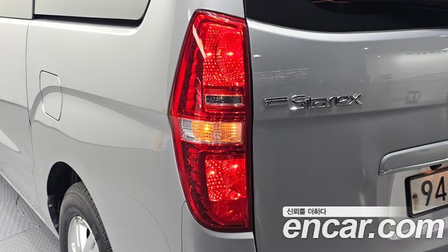 Hyundai Starex 2021 — photo 9