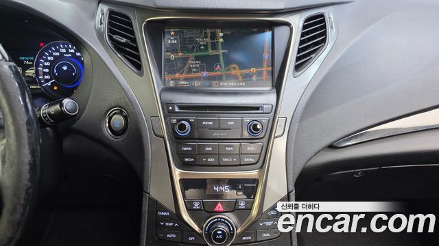 Hyundai Grandeur 2014 — photo 14