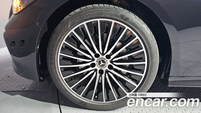 Mercedes-Benz CLE-Class 2024 — photo 5