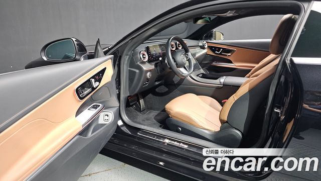 Mercedes-Benz CLE-Class 2024 — photo 13
