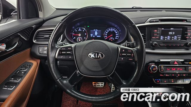 Kia Sorento 2019 — photo 18