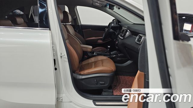 Kia Sorento 2019 — photo 16
