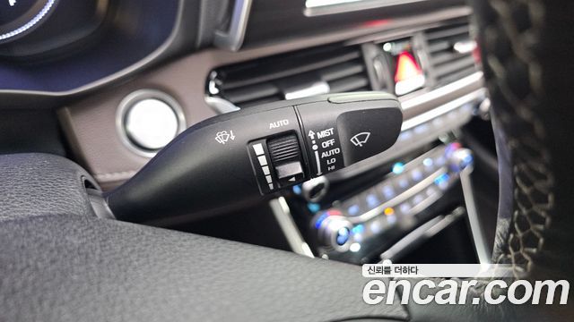 Hyundai Grandeur 2018 — photo 26