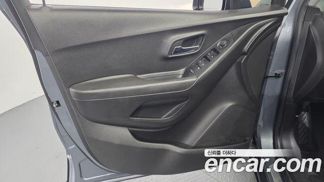 Chevrolet Korea Trax 2019 — photo 14