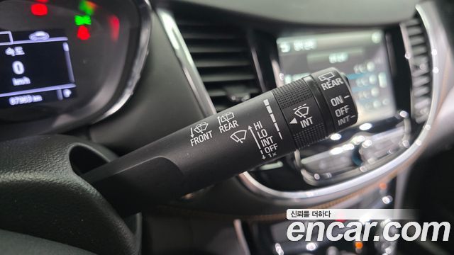 Chevrolet Korea Trax 2019 — photo 35
