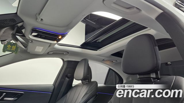 Mercedes-Benz E-Class 2024 — photo 22