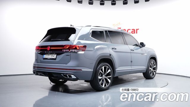 Volkswagen Atlas 2026 — photo 2
