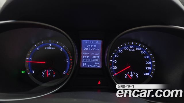 Hyundai Santafe 2013 — photo 11