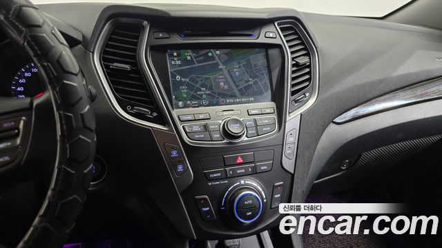 Hyundai Santafe 2013 — photo 18