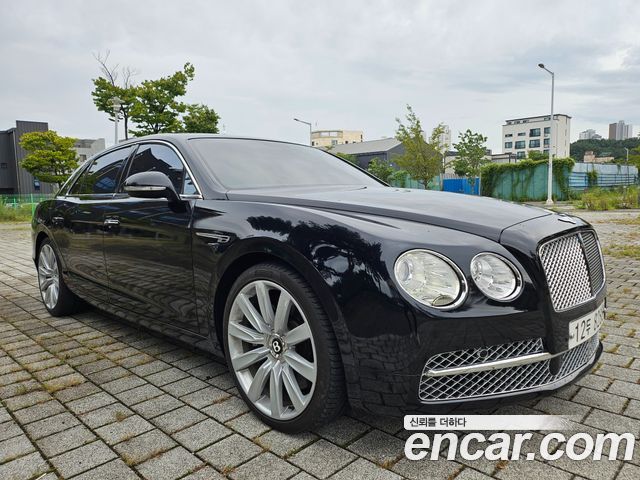 Bentley Flying Spur 2015 — photo 2