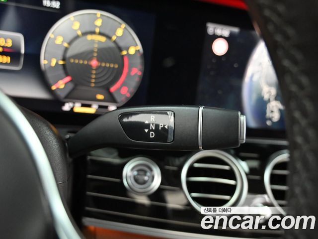 Mercedes-Benz E-Class 2019 — photo 9