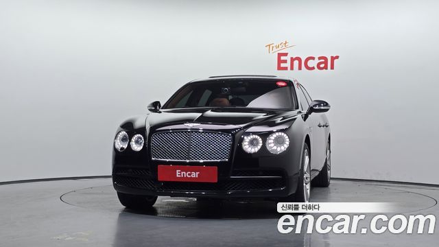 Bentley Flying Spur 2018 — photo 3