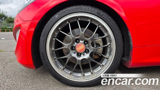 Hyundai Genesis 2014 — photo 5