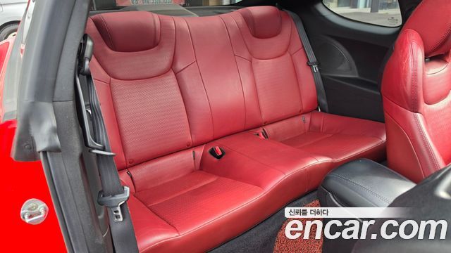 Hyundai Genesis 2014 — photo 12