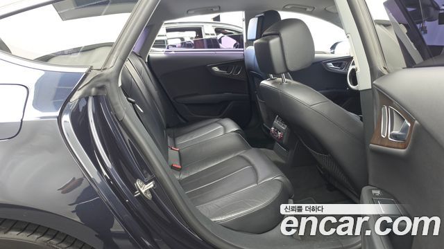 Audi A7 2016 — photo 12