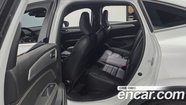 Renault Korea Arkana 2025 — photo 17