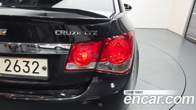 Chevrolet Korea Cruze 2012 — photo 9