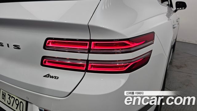 Genesis GV80 2022 — photo 9