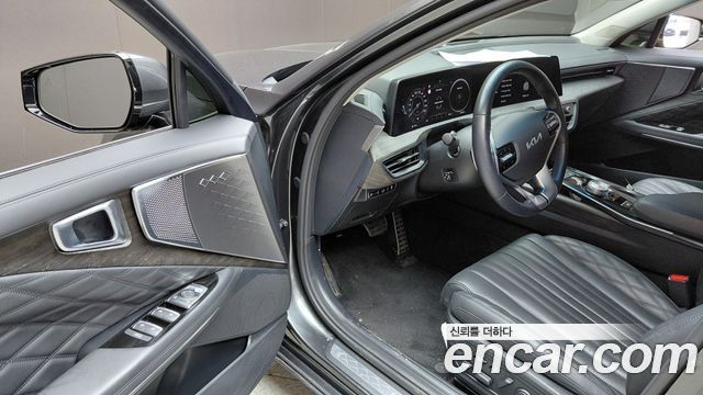 Kia K8 2022 — photo 13