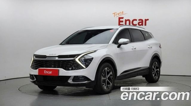 Kia Sportage 2023 — photo 1