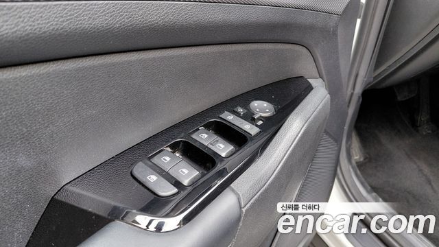 Kia Sportage 2023 — photo 30