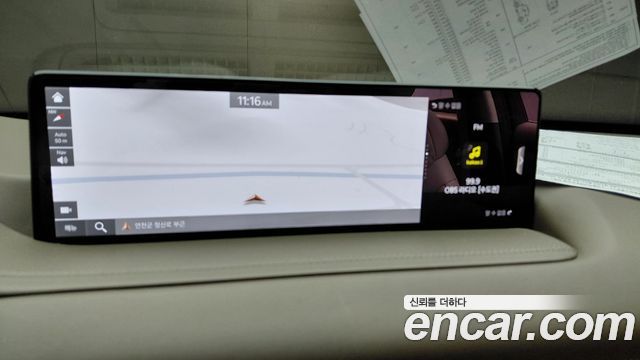 Genesis GV80 2023 — photo 21