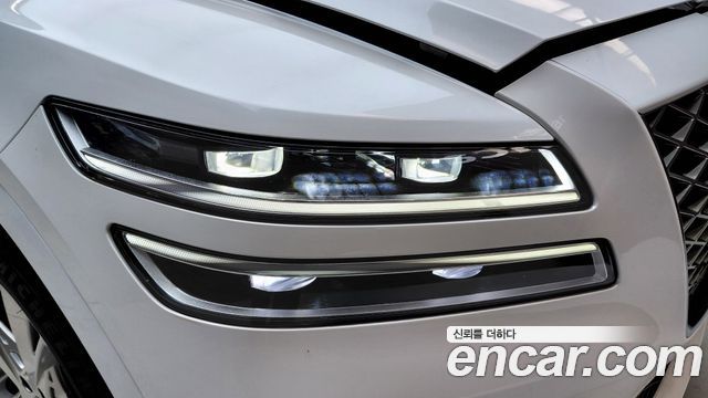Genesis GV80 2023 — photo 8