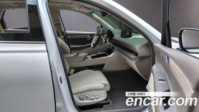 Genesis GV80 2023 — photo 16