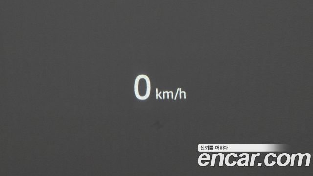 Land Rover Range Rover 2023 — photo 24