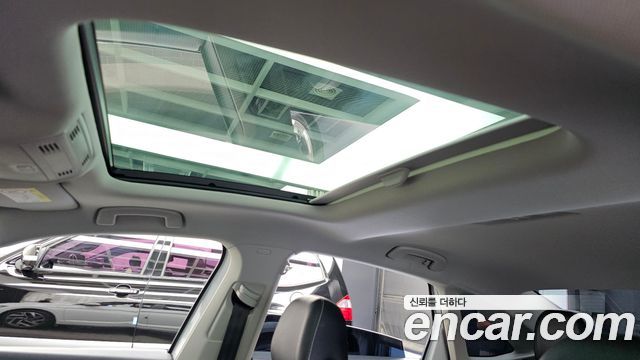 Volkswagen Jetta 2023 — photo 25