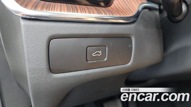 Volvo XC60 2025 — photo 26