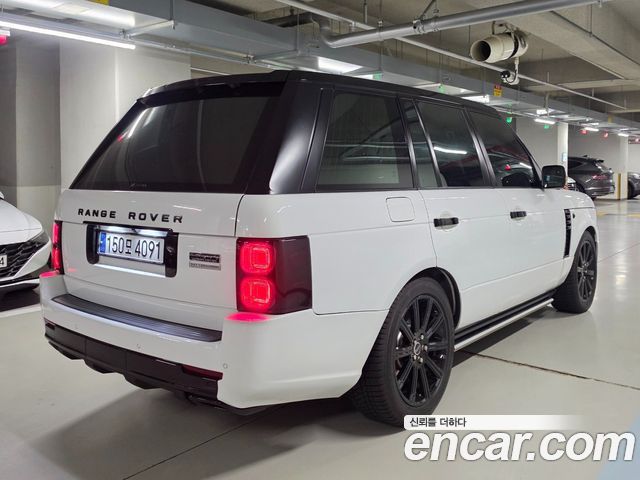 Land Rover Range Rover 2012 — photo 2