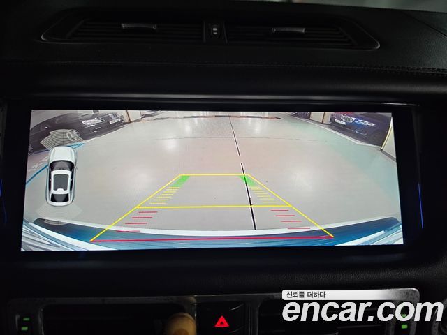Land Rover Range Rover 2012 — photo 12