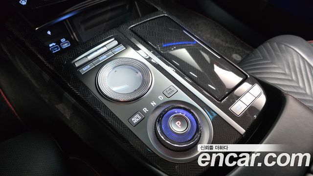 Genesis G80 2022 — photo 9