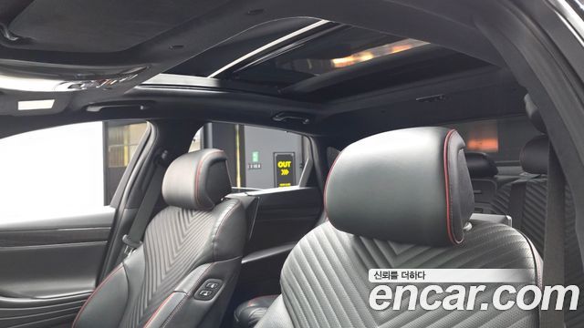 Genesis G80 2022 — photo 18