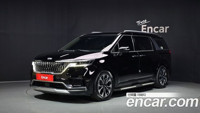 Kia Canival 2021 — photo 1