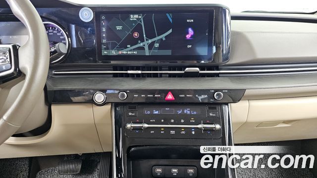 Kia Canival 2021 — photo 15
