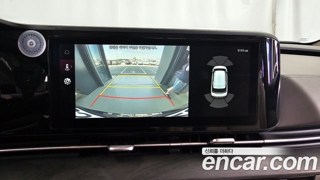 Kia Canival 2021 — photo 16