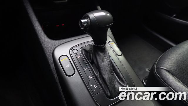 Kia K3 2013 — photo 12