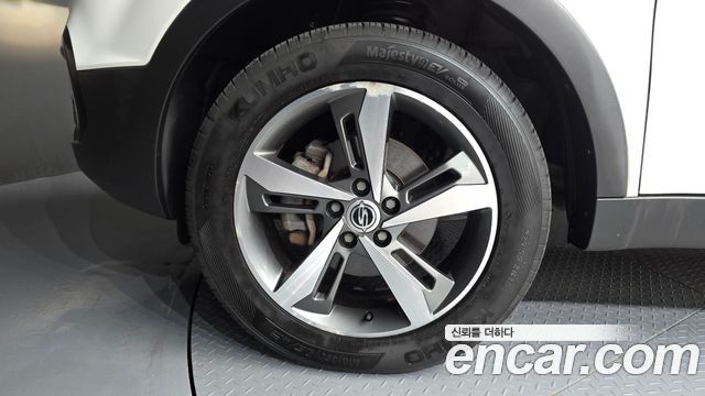 KG Mobility KORANDO 2017 — photo 5