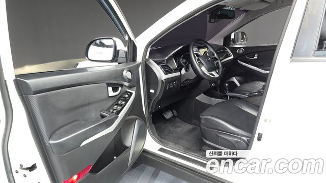 KG Mobility KORANDO 2017 — photo 13