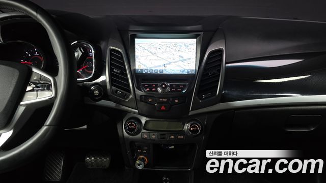 KG Mobility KORANDO 2017 — photo 23