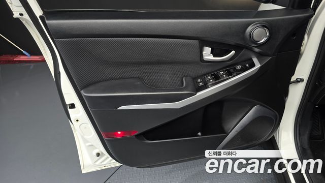 KG Mobility KORANDO 2017 — photo 14