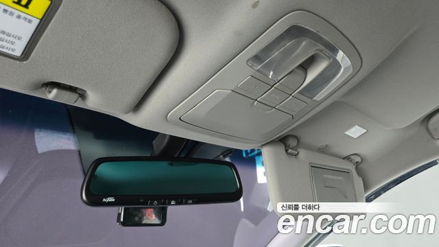 KG Mobility KORANDO 2017 — photo 29