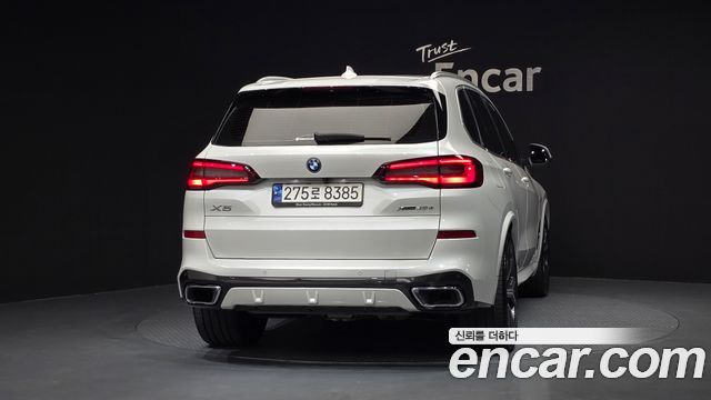 BMW X5 2022 — photo 4